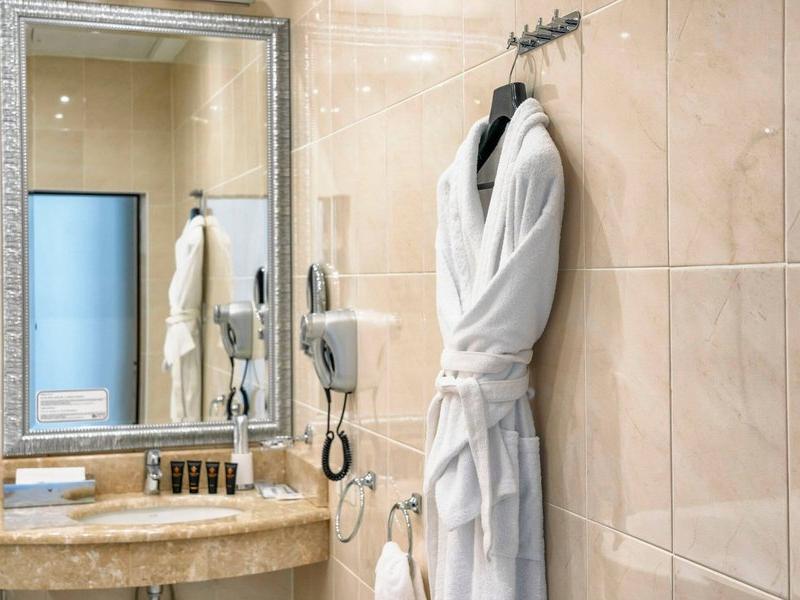 7 Avenue Hotel & SPA