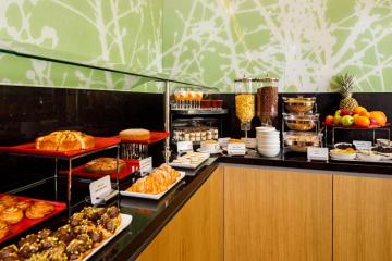 Отель Hilton Garden Inn Novorossiysk Россия, Новороссийск, фото 2