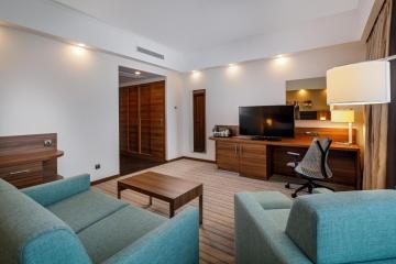 Отель Hilton Garden Inn Novorossiysk Россия, Новороссийск, фото 21