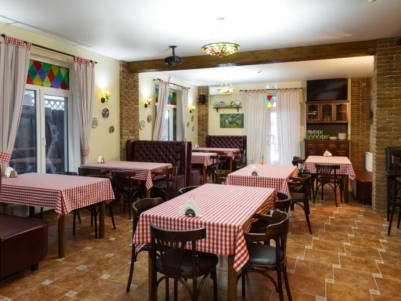 Арлекино (Благовещенская)