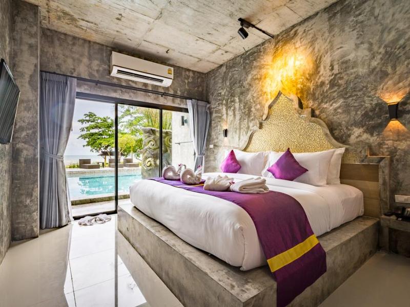 Maneetel Krabi Beachfront