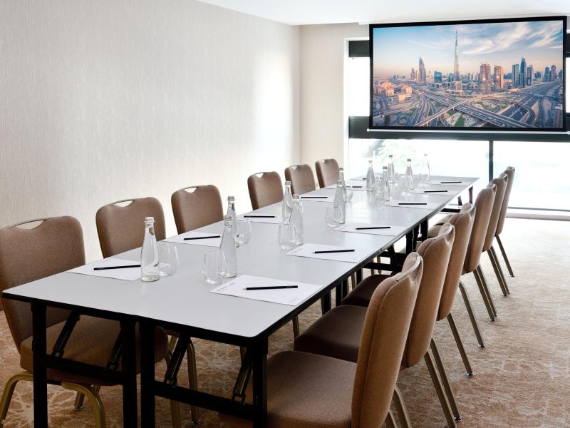 Movenpick Hotel Apartments Downtown Dubai