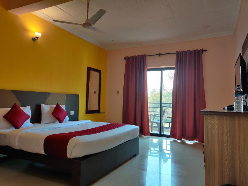 Pleasure River Front