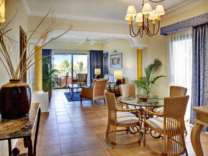 Barcelo Maya Grand Resort