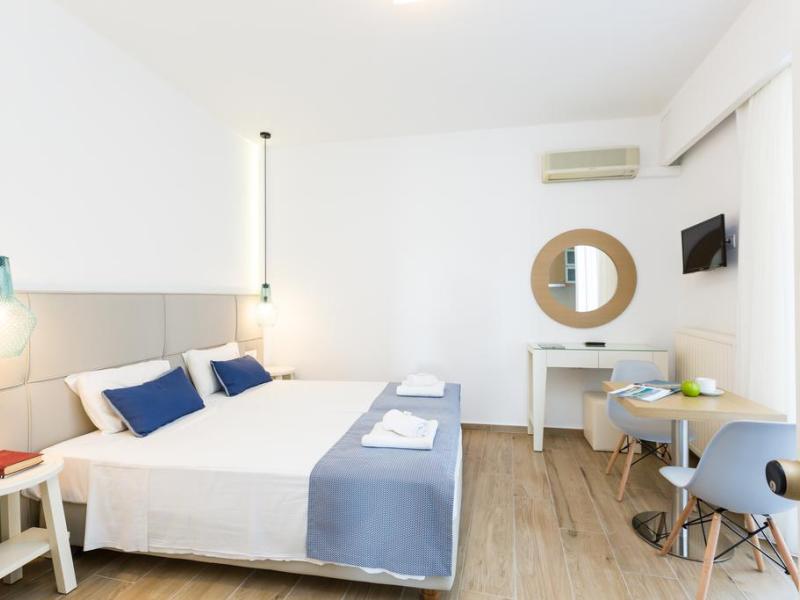 Elina Hotel