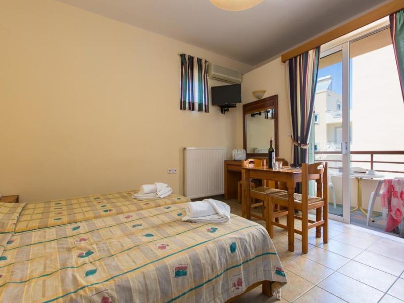 Elina Hotel