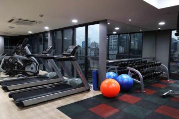 Отель Citrus Suites Sukhumvit 6 by Compass Hospitality Таиланд, Бангкок, фото 9