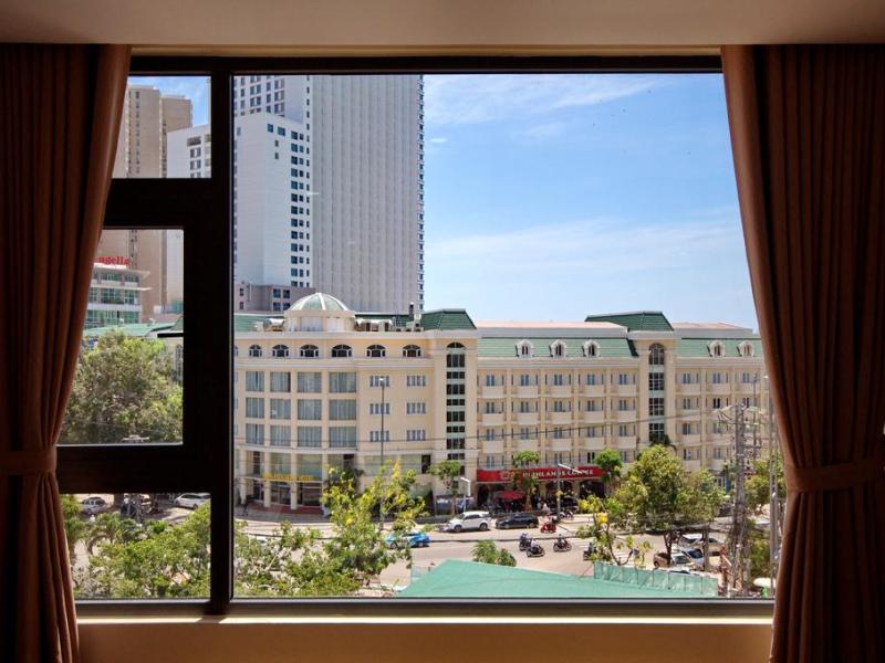 Harvey Hotel & Apartments
