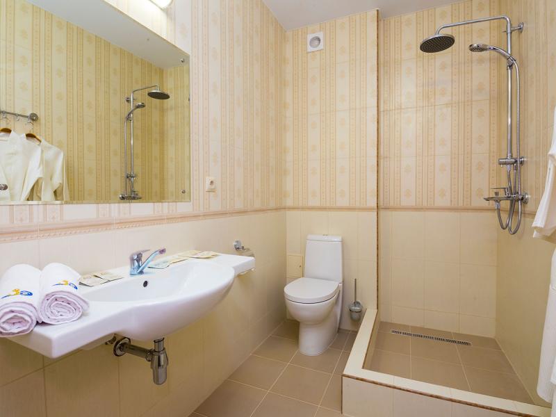 Золотой Якорь