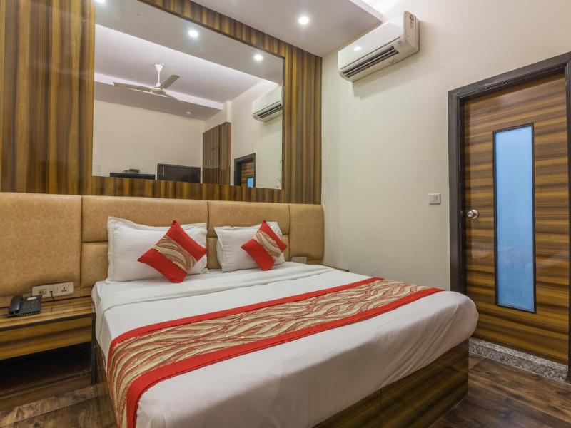 Rupam Hotel