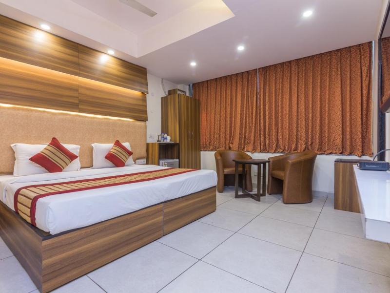 Rupam Hotel
