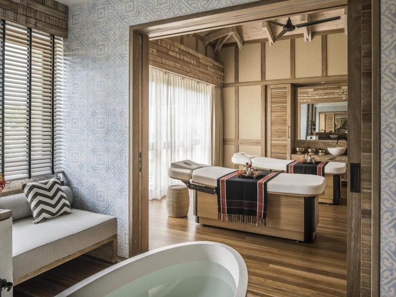 Four Seasons Resort Seychelles at Desroches Island