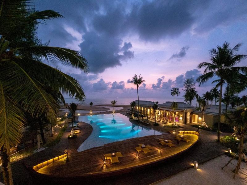 Devasom Khao Lak Beach Resort & Villas