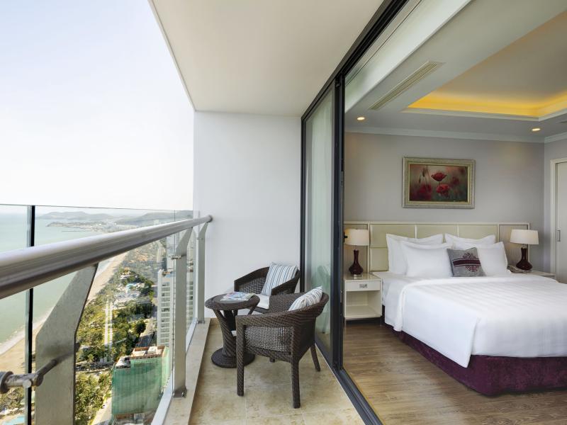 Vinpearl Beachfront Nha Trang