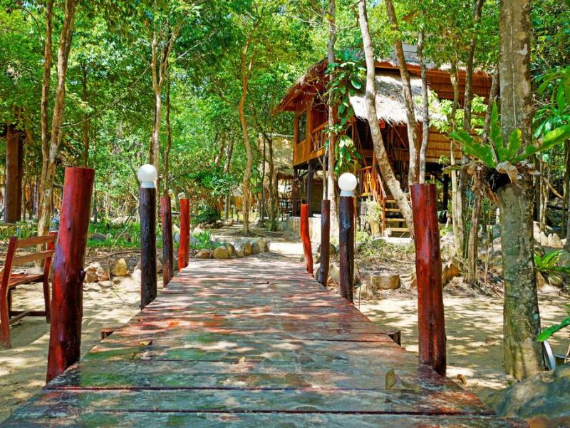 Tree House Bungalow Koh Rong