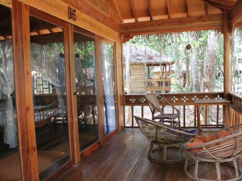 Tree House Bungalow Koh Rong