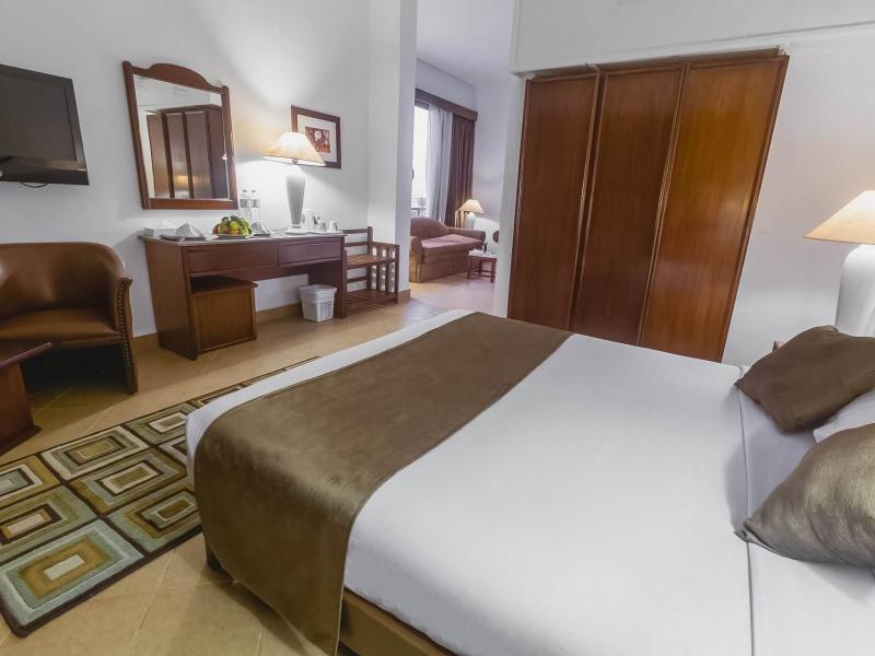 Marlin Inn Azur Resort