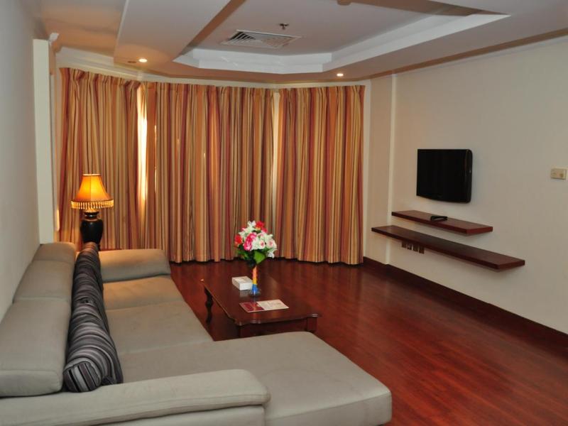 Bahrain Carlton Hotel