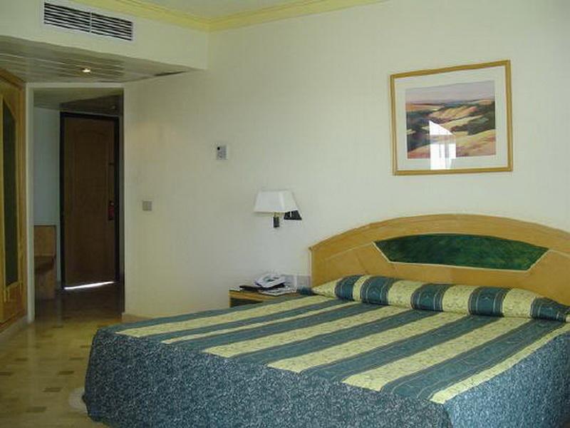 Dessole Royal Rojana Resort