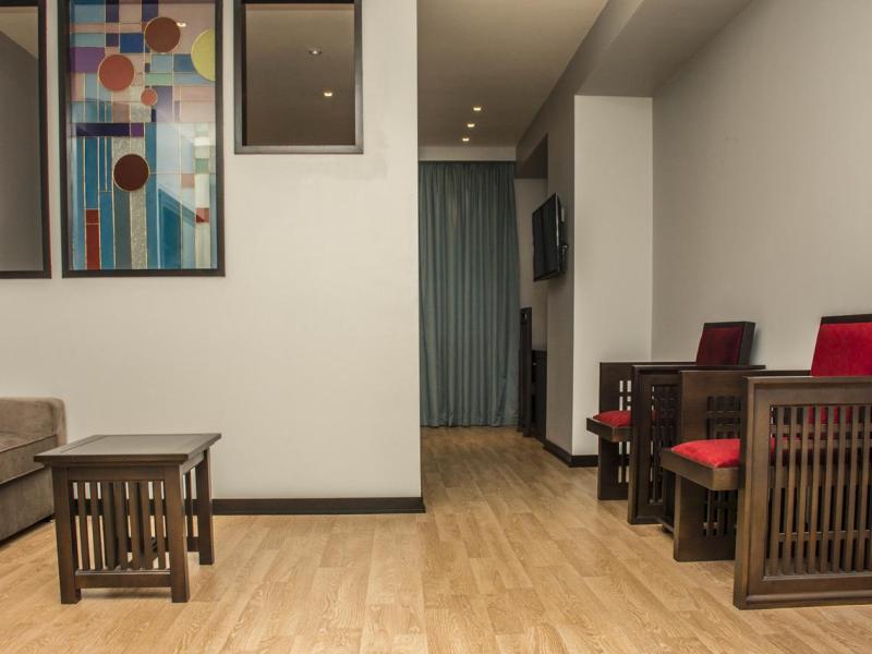 Hazz Hotel