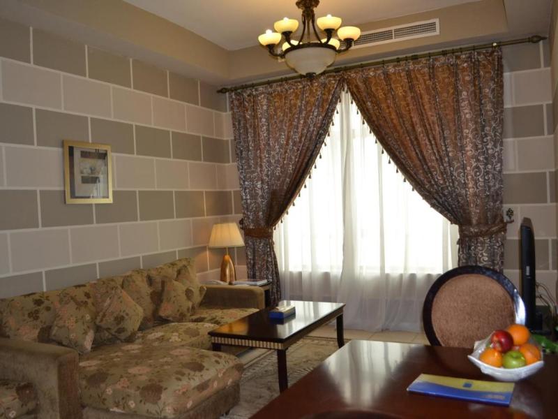 Al Hayat Hotel Apartments