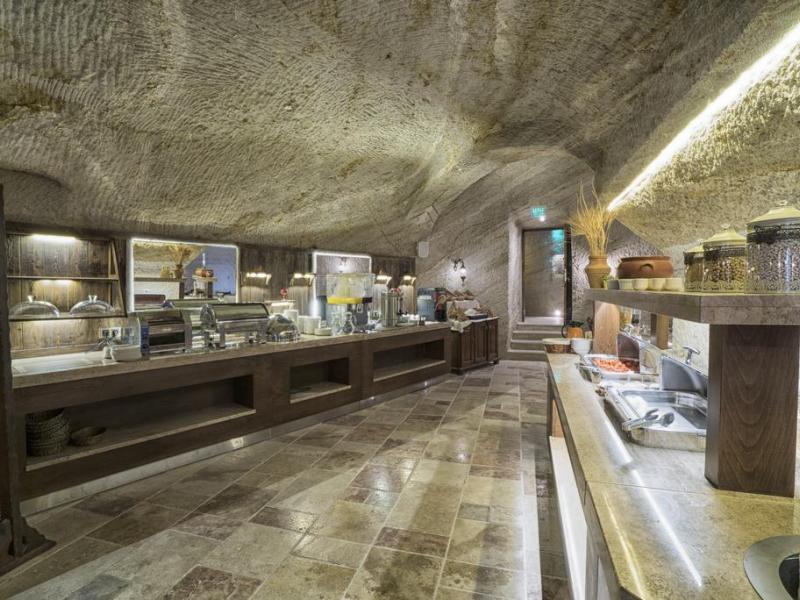 Utopia Cave