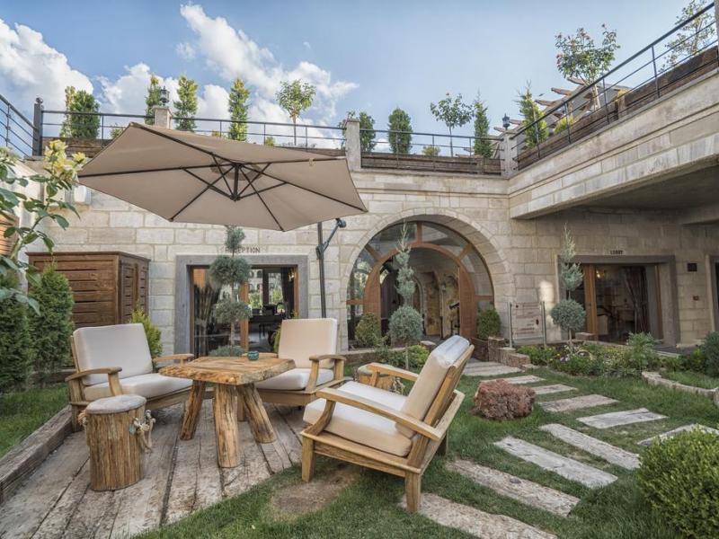 Utopia Cave