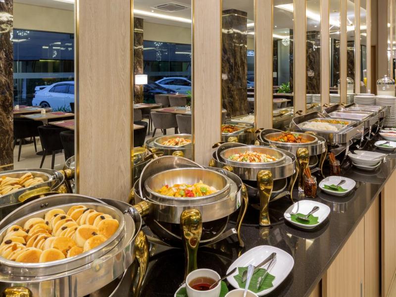 The Bay Exclusive Hotel