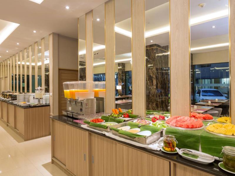 The Bay Exclusive Hotel