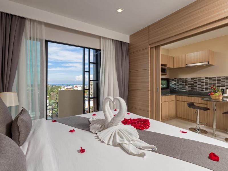 The Bay Exclusive Hotel