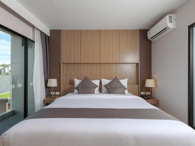 The Bay Exclusive Hotel