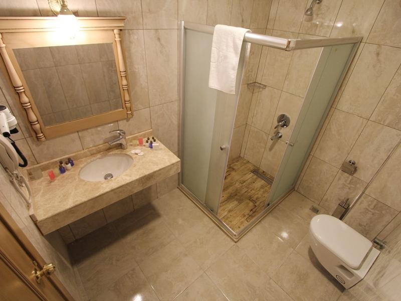 Apple Tree Hotel