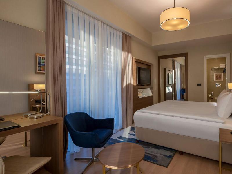 The Superior Living Batisehir