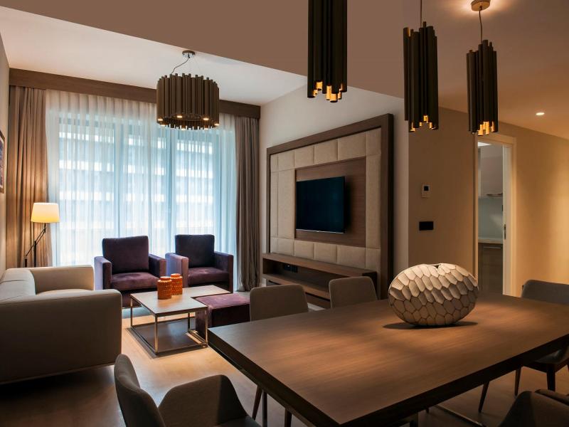 The Superior Living Batisehir