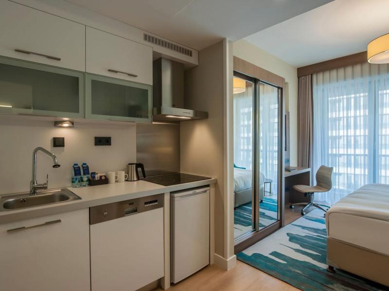 The Superior Living Batisehir