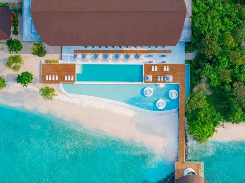 The Westin Maldives Miriandhoo Resort
