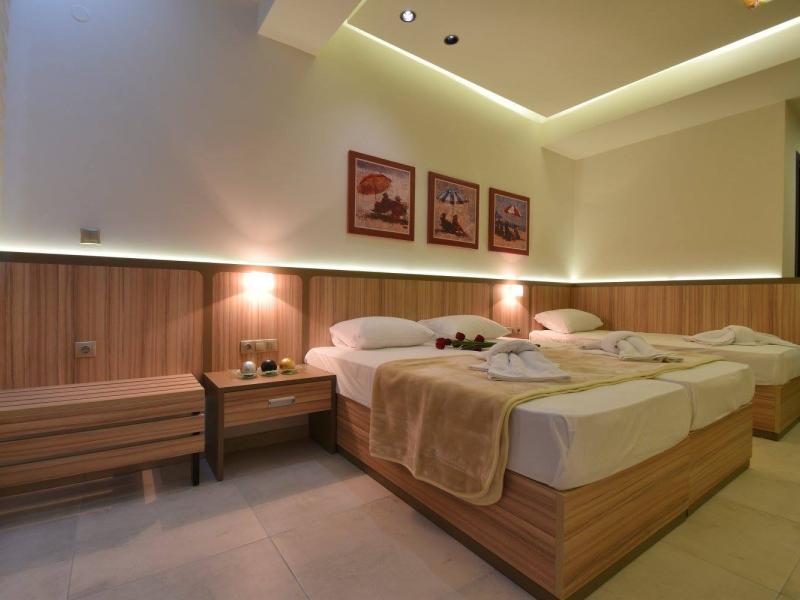 Bomo Dafni Plus Hotel