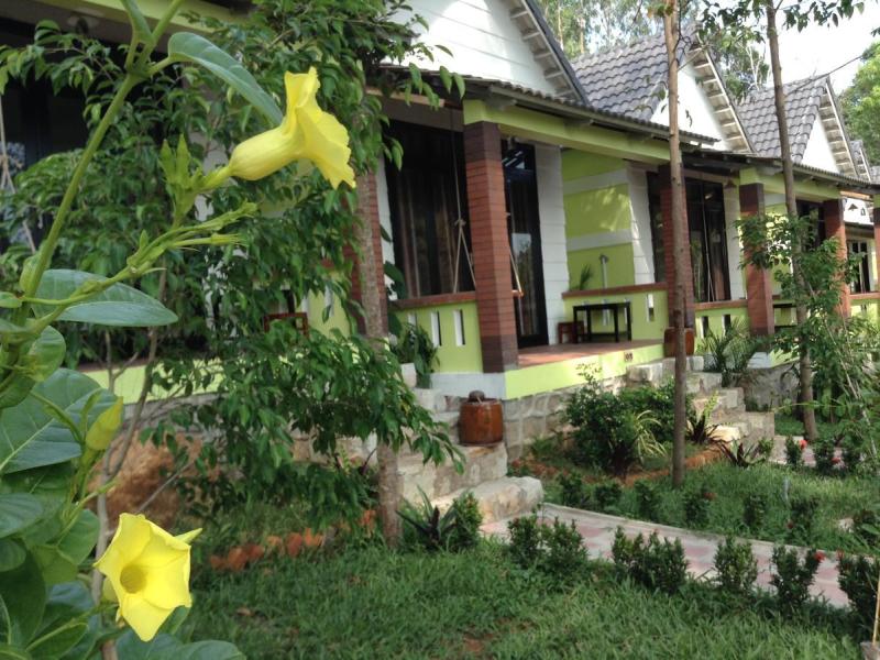 Mai Phuong Binh Bungalow