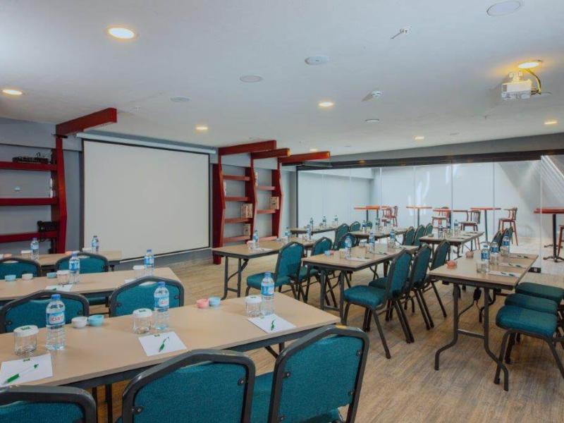 Ibis Styles Istanbul Bomonti