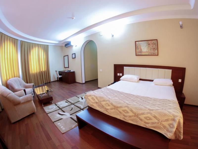 Vilesh Palace Hotel