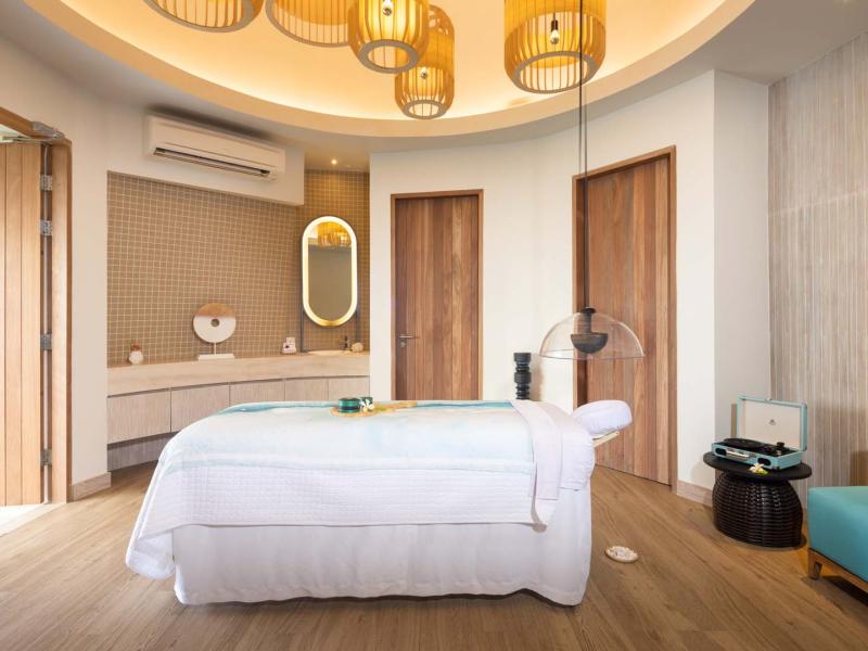 Hard Rock Hotel Maldives