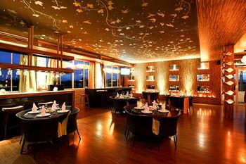 Dhevan Dara Resort & Spa