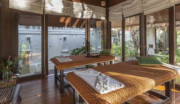 Dhevan Dara Resort & Spa