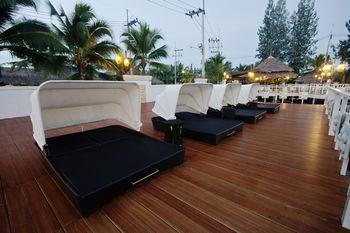 Dhevan Dara Resort & Spa