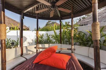 Dhevan Dara Resort & Spa