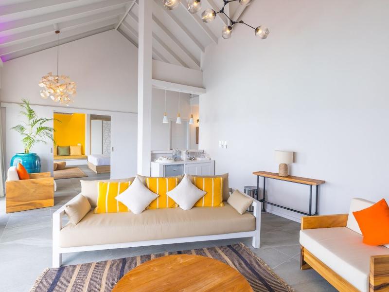 The Standard Huruvalhi Maldives