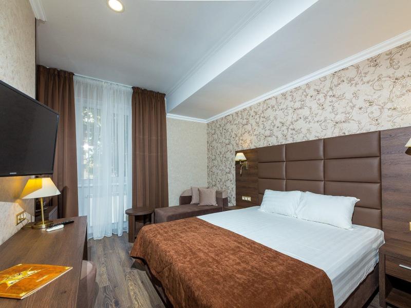 Три Мушкетера