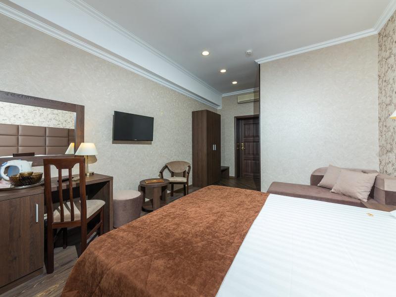 Три Мушкетера