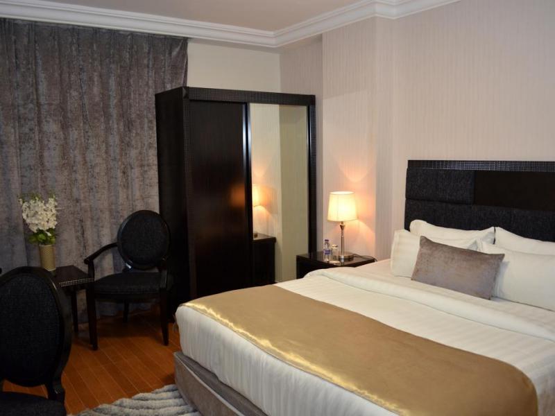 Tilal Almadina Hotel & Suites