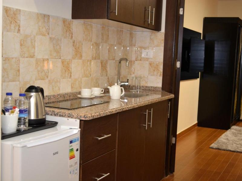 Tilal Almadina Hotel & Suites